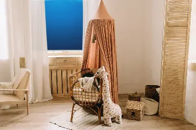 Notranji zatemnilni rolo za okno Modra animacija