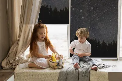 Notranji zatemnilni rolo Zvezde na nebu