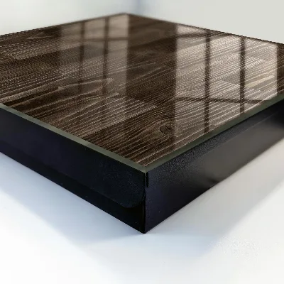 Škatla za ključe iz rjavega lesa