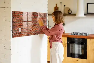 Magnetna tabla piši briši z motivom stare opečnate stene