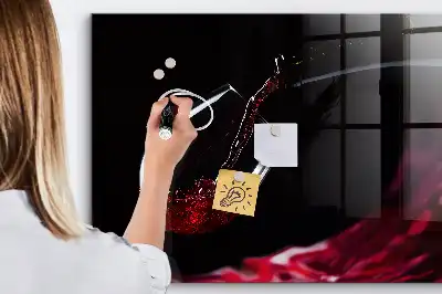 Magnetna bela tabla piši-briši vino