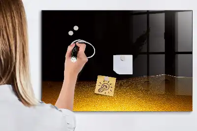 Pomarančni sok z magnetno tablo piši briši