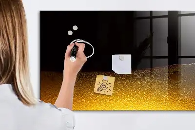Pomarančni sok z magnetno tablo piši briši