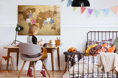 Magnetna tabla za pisanje z motivom starega zemljevida sveta