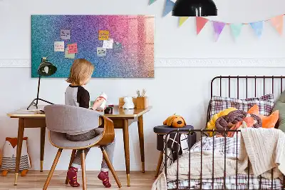 Magnetna tabla za pisanje z gradientnim vzorcem