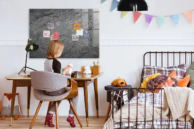 Magnetna tabla za pisanje v izvedbi vulkanska skala