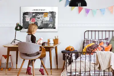 Magnetna tabla piši-briši z motivom retro zemljevida sveta