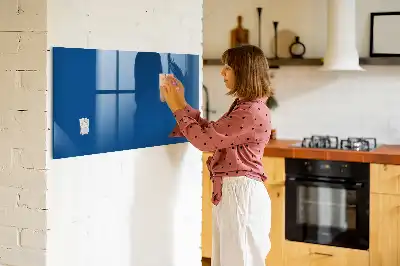 Magnetna tabla za pisanje temno modre barve