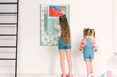 Piši briši tabla z motivom cvetočega cvetja