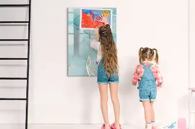 Piši-briši tabla v videzu dekorativnega marmorja