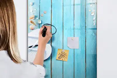 Tabla piši-briši z motivom modrih desk na plaži