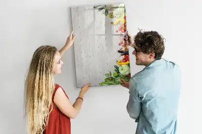 Piši briši tabla z motivom zelenjave na leseni podlagi