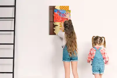 Sladoled s prelivom tabla piši briši