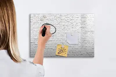 Magnetna tabla piši-briši v videzu opečnate stene