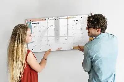 Magnetna piši-briši tabla poslovni organizator