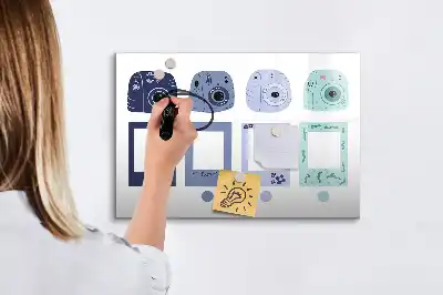 Magnetna tabla za risanje z motivom polaroidnih okvirjev
