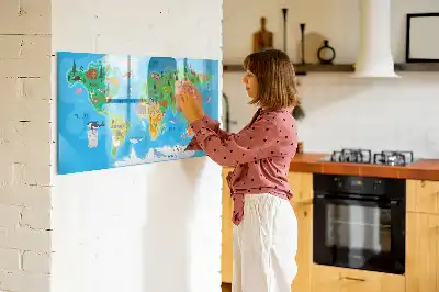 Magnetna tabla piši briši z risanim zemljevidom