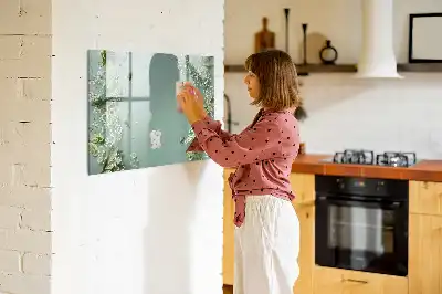 Magnetna tabla za risanje z motivom subtilnega cvetja