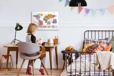 Magnetna tabla za risanje z motivom barvitega zemljevida sveta