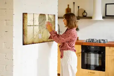 Magnetna tabla za risanje z motivom starega zemljevida sveta