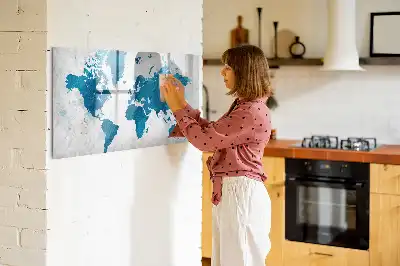 Magnetna tabla za risanje z motivom zemljevida sveta