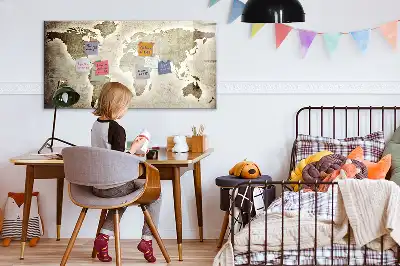 Magnetna tabla za risanje z motivom zemljevida sveta