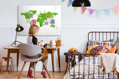 Magnetna tabla za risanje z motivom zemljevid z zeleno travo