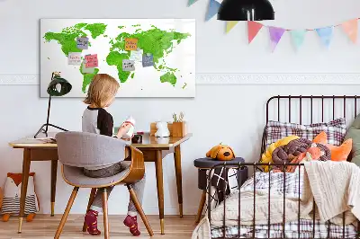 Magnetna tabla za risanje z motivom zemljevid z zeleno travo