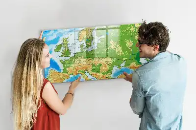 Magnetna tabla za risanje z motivom geografskega zemljevida sveta