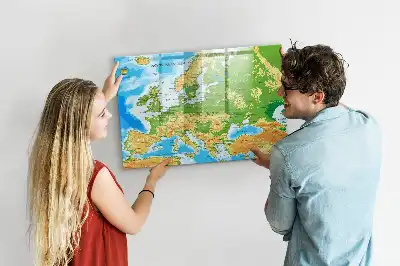 Magnetna tabla za risanje z motivom geografskega zemljevida sveta