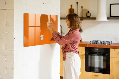 Magnetna tabla za risanje oranžna
