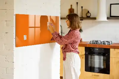 Magnetna tabla za risanje oranžna