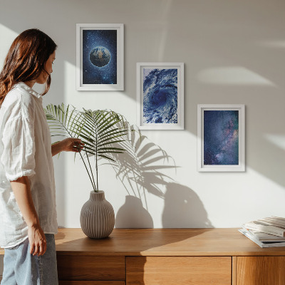 Stenska galerija slik Zemlja v vesolju, nevihta in galaksija zvezd