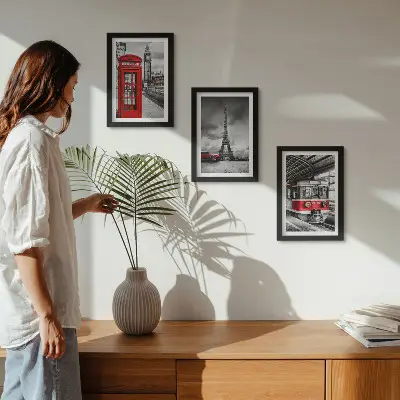Stenska galerija slik ikonična mesta London in Pariz ter železniški promet