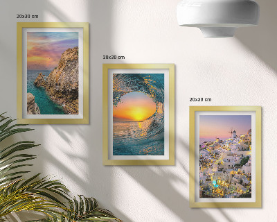 Set 3 slik v okvirju Pogled na morje, valove in bele hiše na Santoriniju v Grčiji