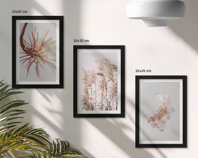 Stenska galerija slik Rože in trave na svetlem ozadju v harmoničnem kompletu
