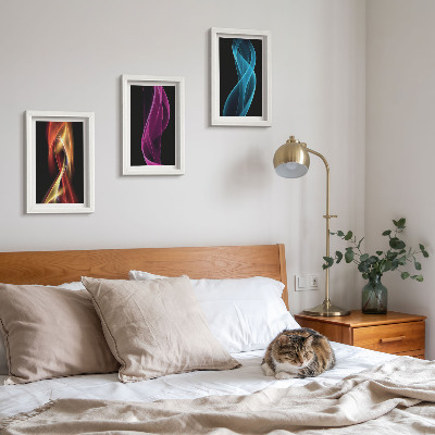 Set 3 slik v okvirju Valovi pisanih neonskih linij na temnem ozadju