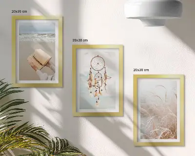 Stenska galerija slik z motivi mirnih pokrajin, nežnih poletnih razgledov in boemskega sloga