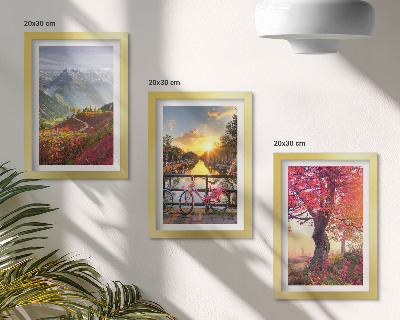 Stenska galerija slik Gorske pokrajine s kolesom in jesenskim drevesom