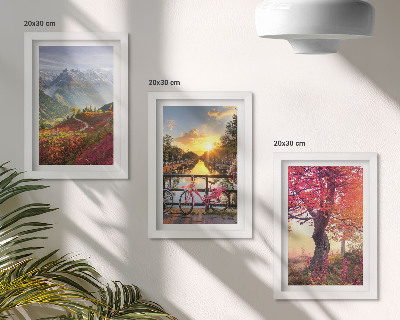 Stenska galerija slik Gorske pokrajine s kolesom in jesenskim drevesom