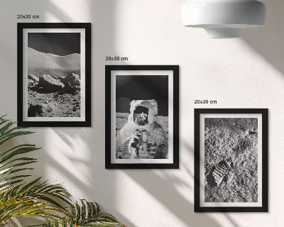 Stenska galerija slik Fotografije Lune z astronavtom in njegovim odtisom