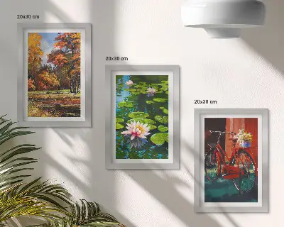 Stenska galerija slik jesenske barve, ribnik z lokvanji in kolo na terasi