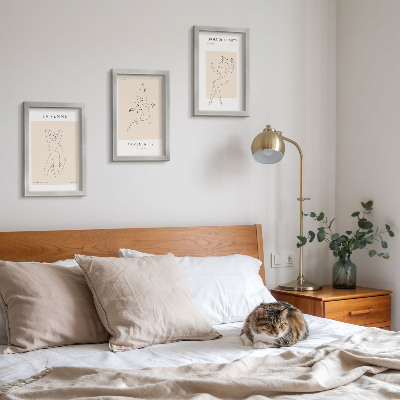 Set 3 slik v okvirju Linearne silhuete žensk na minimalističnih plakatih