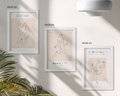 Set 3 slik v okvirju Linearne silhuete žensk na minimalističnih plakatih