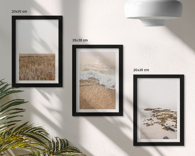 Stenska galerija slik Plaža z valovi in ​​morskimi kamni poleti