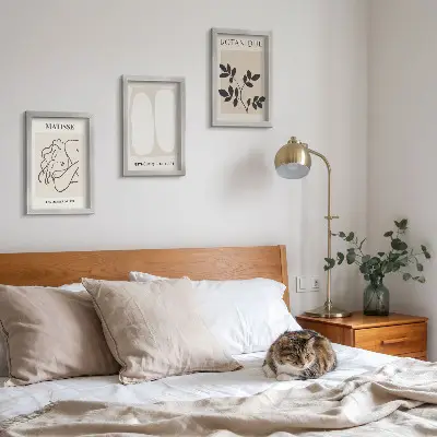 Komplet 3 slik v okvirju elegantne minimalistične slike z rastlinskimi motivi v slogu Matisseja