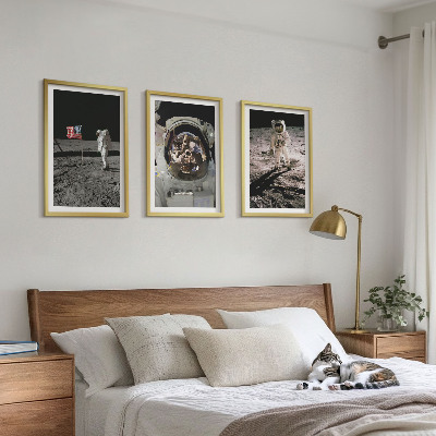 Set 3 slik v okvirju Pristanek astronavta Nase na Luni