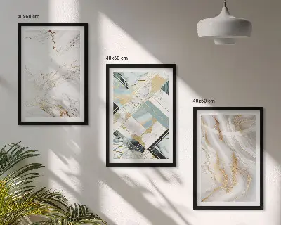 Večdelna slika v okvirju z elegantnimi marmornimi vzorci