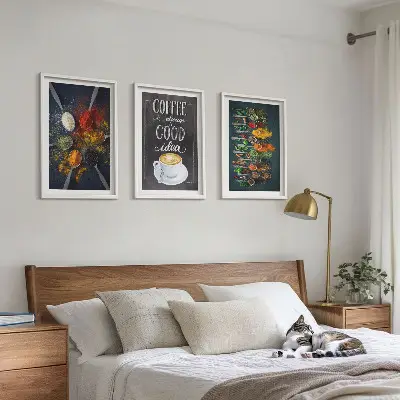 Večdelna slika v okvirju z motivom začimb, kave in zelišč