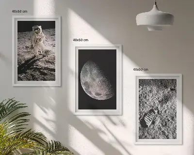 Fotografija astronavta na Luni triptih v okvirju